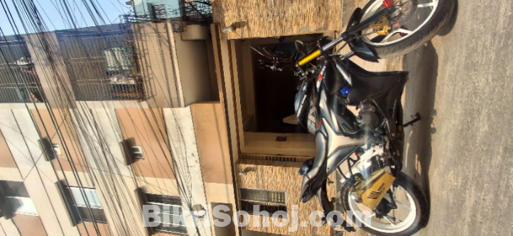 Suzuki monotone 2021